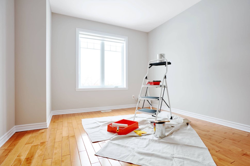 Why Hire a Professional House Painter?